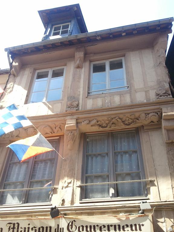 Le Studio Du Gouverneur Онфлер Номер фото